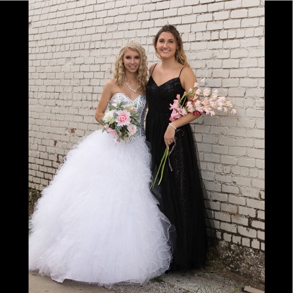 SOLD - Picture 3 of 6